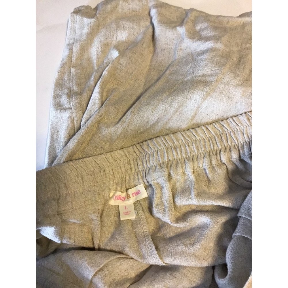 Riley & Rae Drawstring Shorts Large Calm Desert - Picture 5 of 5